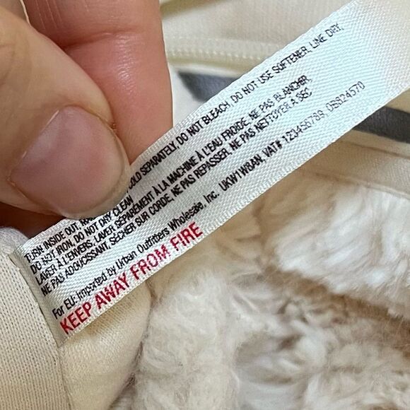 Free People Movement Off The Record Faux Fur Pullover Zip Hoodie in Beige M NWOT - Picture 12 of 16